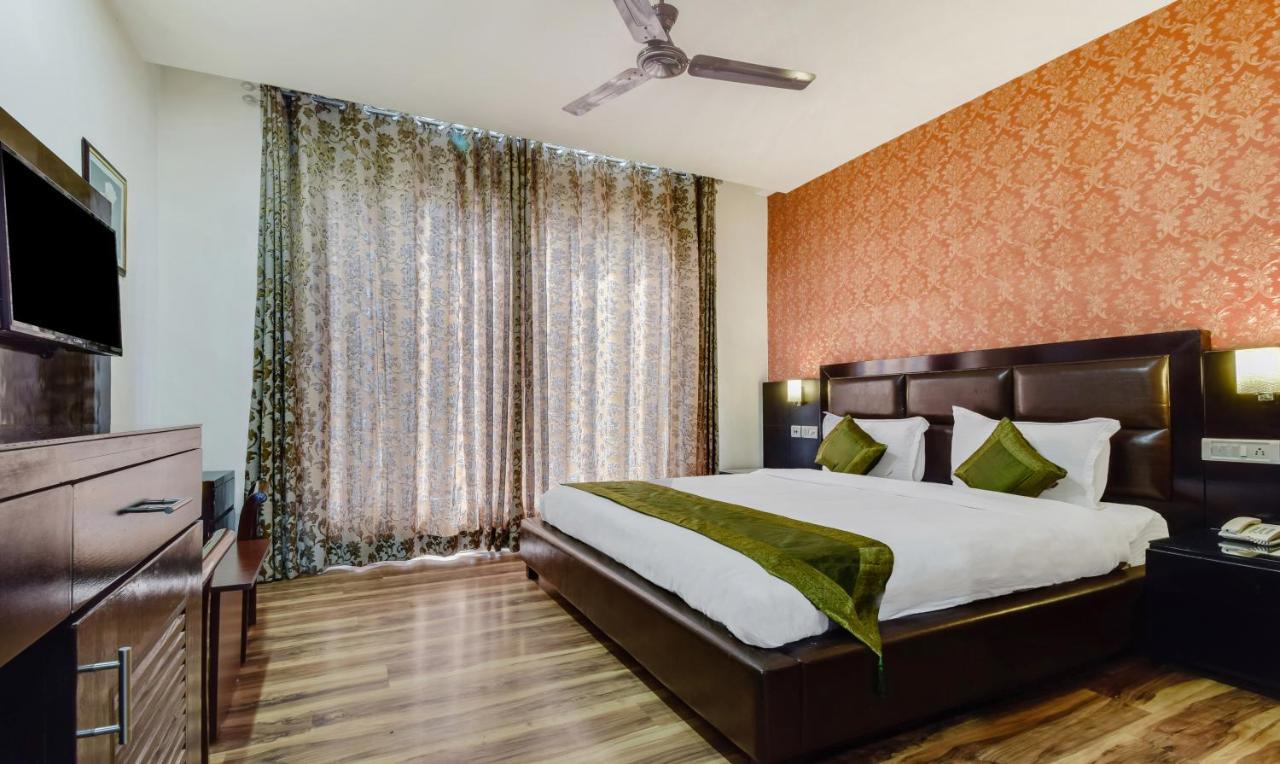 The Vaikunth Hotell Dharamshala Exteriör bild